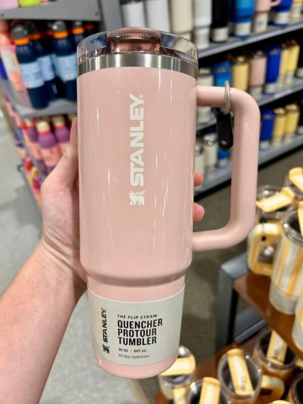 Stanley cups pallets