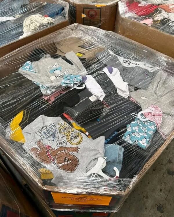 Kids pallets clothes