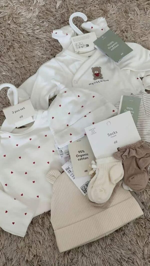 0/3 YEAR OLD BABY CLOTHINGS