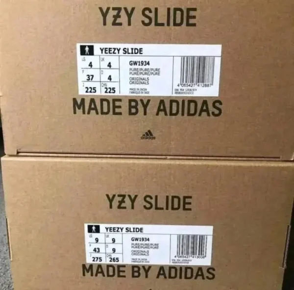 Yeezy Slides Pallet
